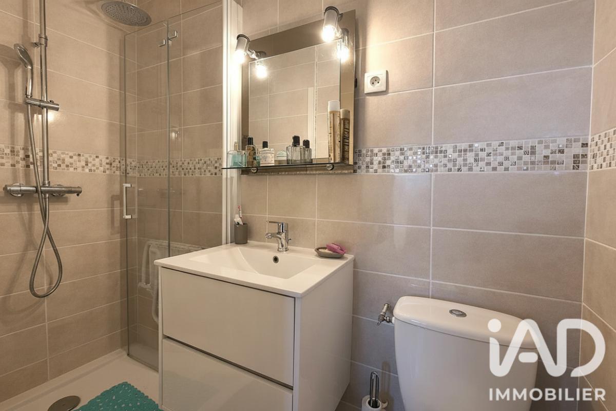 Maison 8 Pièce(s) Chasseneuil-sur-Bonnieure - Photo 6