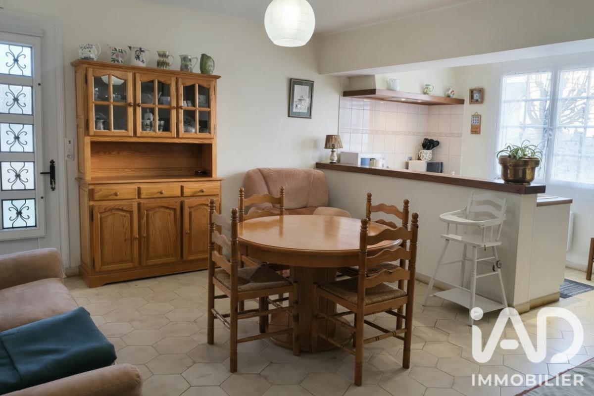 Maison 8 Pièce(s) Chasseneuil-sur-Bonnieure - Photo 14