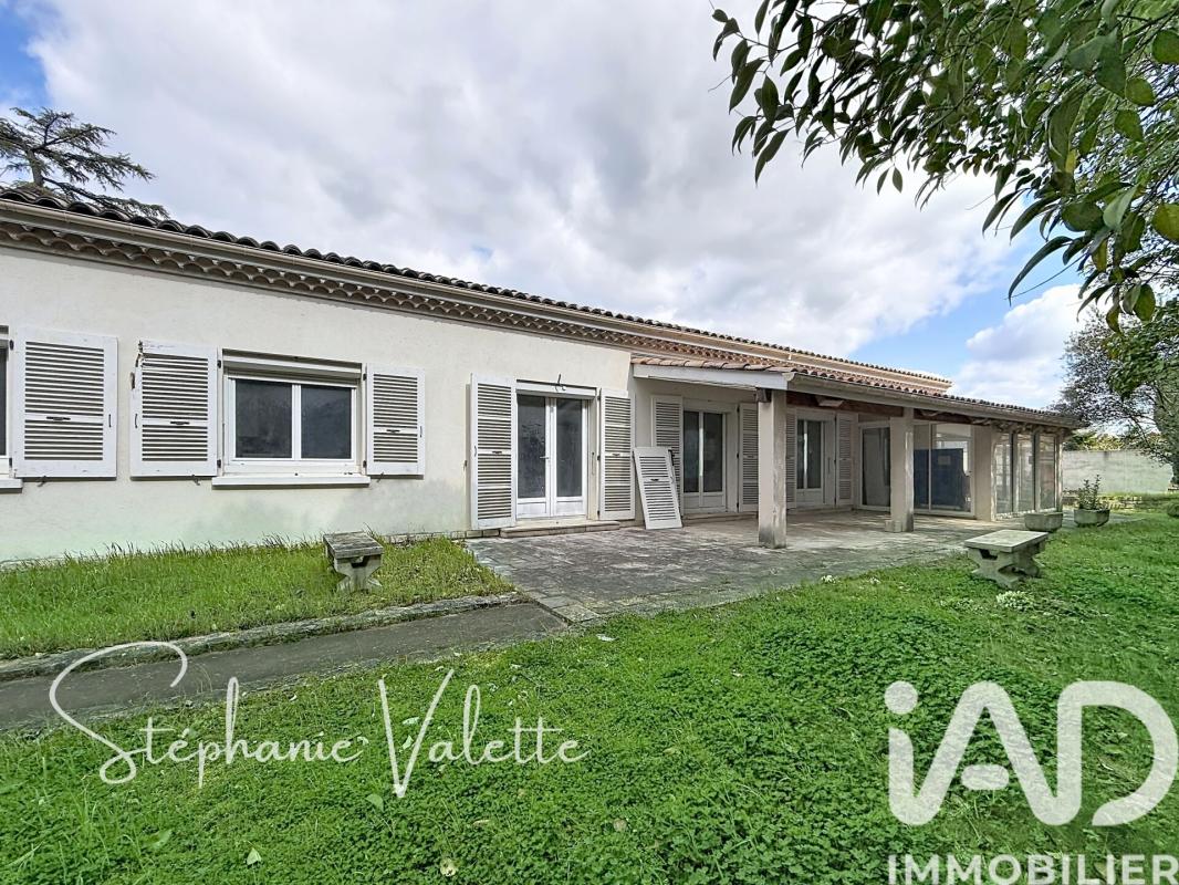 Maison 18 Pièce(s) Romans-sur-Isère