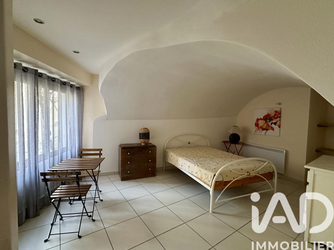 Maison 12 Pièce(s) Saint-Saturnin-de-Lucian - Photo 4