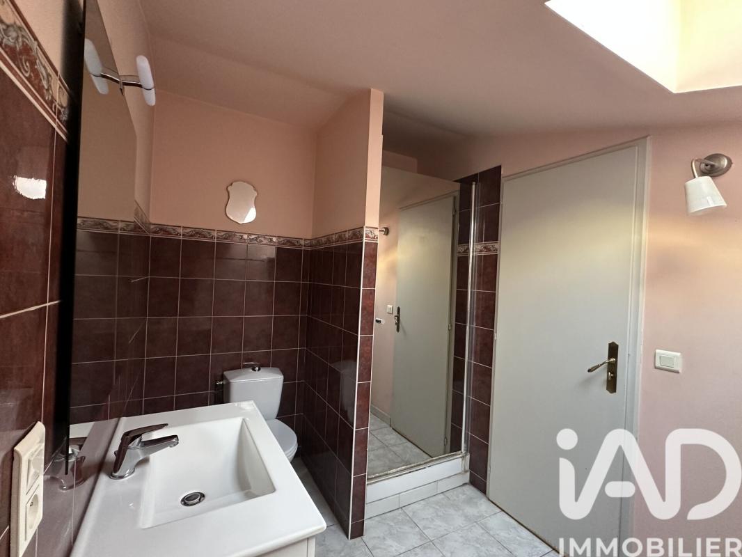 Maison 12 Pièce(s) Saint-Saturnin-de-Lucian - Photo 15