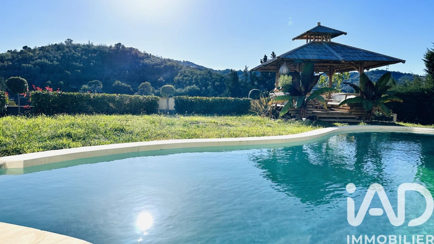 Maison d'architecte 5 Pièce(s) Auribeau-sur-Siagne