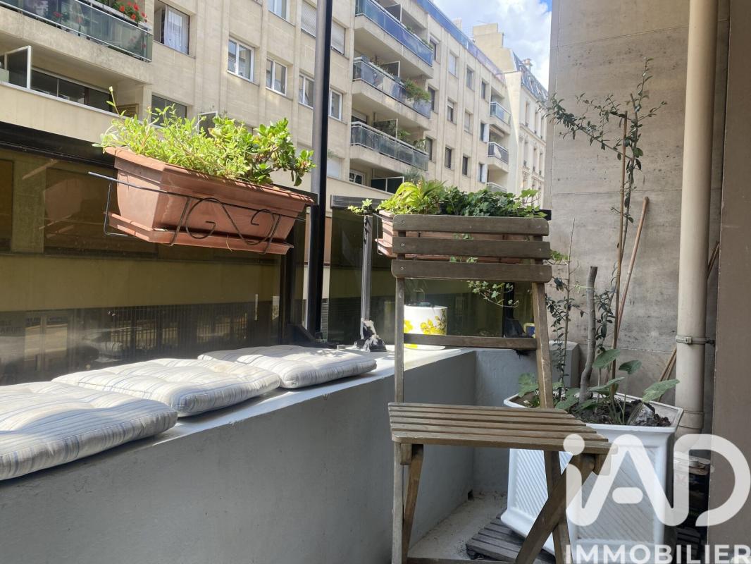Appartement 3 Pièce(s) Paris 17eme Arrondissement