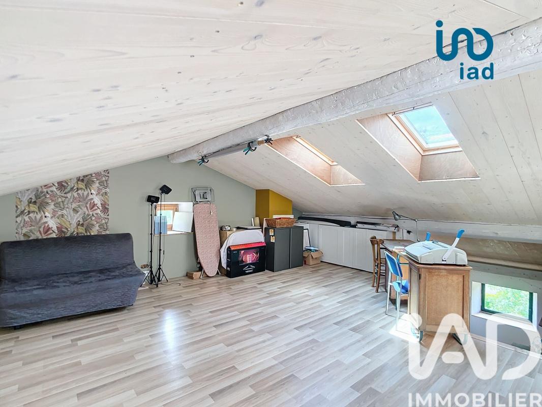 Maison 4 Pièce(s) Bourg-Argental - Photo 9