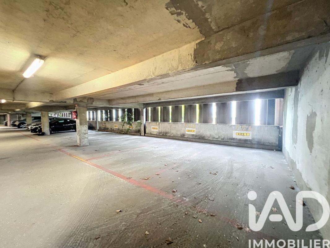 Parking  Cergy