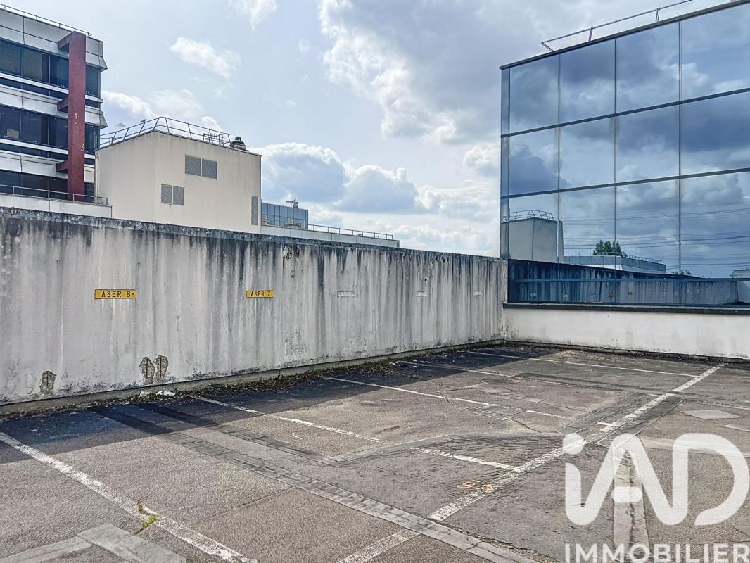 Parking  Cergy