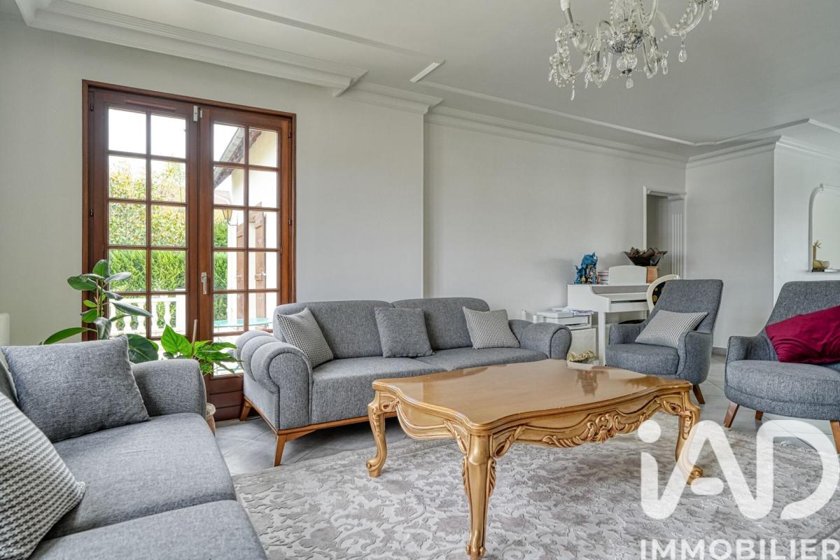 Maison 9 Pièce(s) L'Isle-Adam - Photo 4