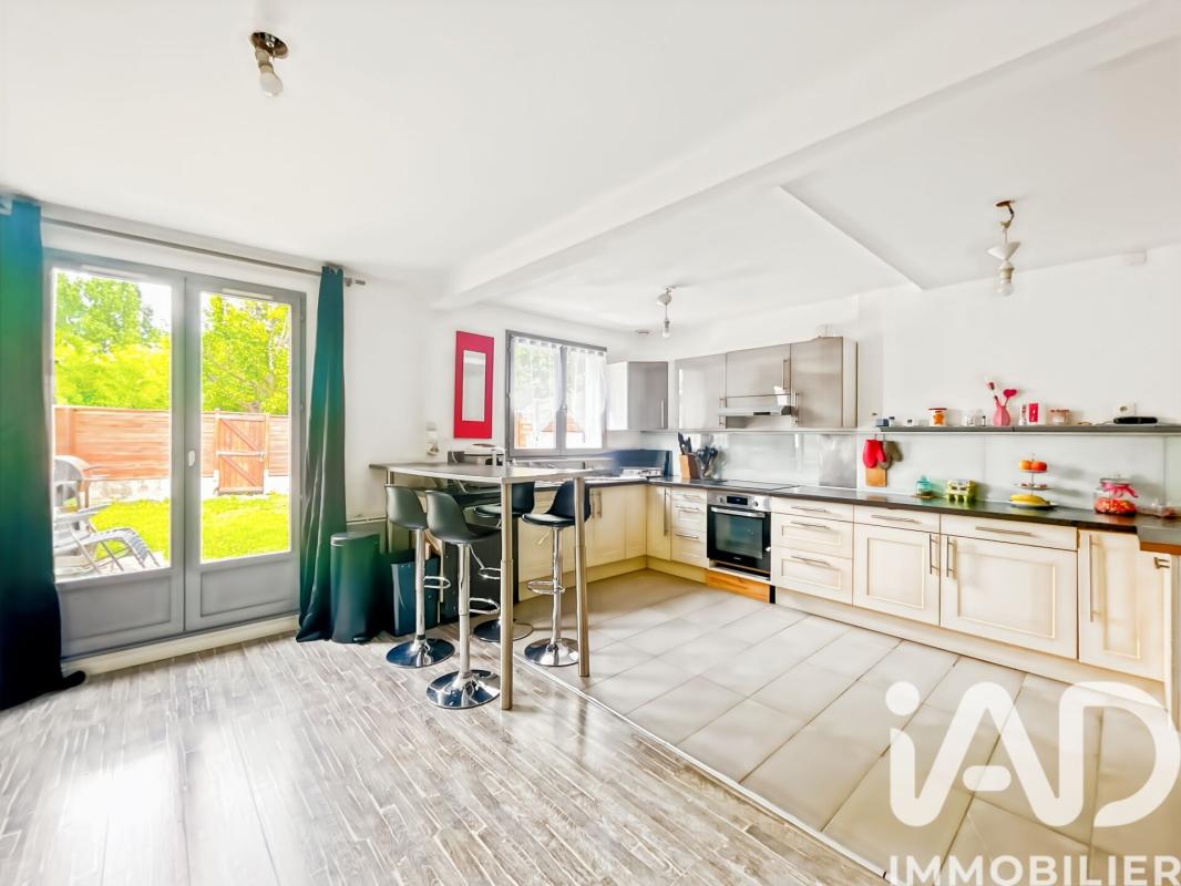 Maison de ville 6 Pièce(s) Montfermeil