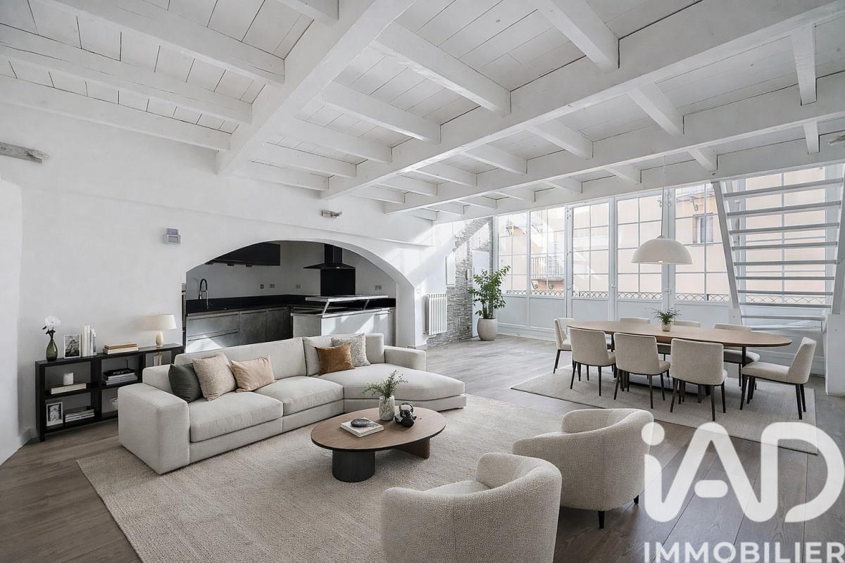 Duplex 5 Pièce(s) Grasse