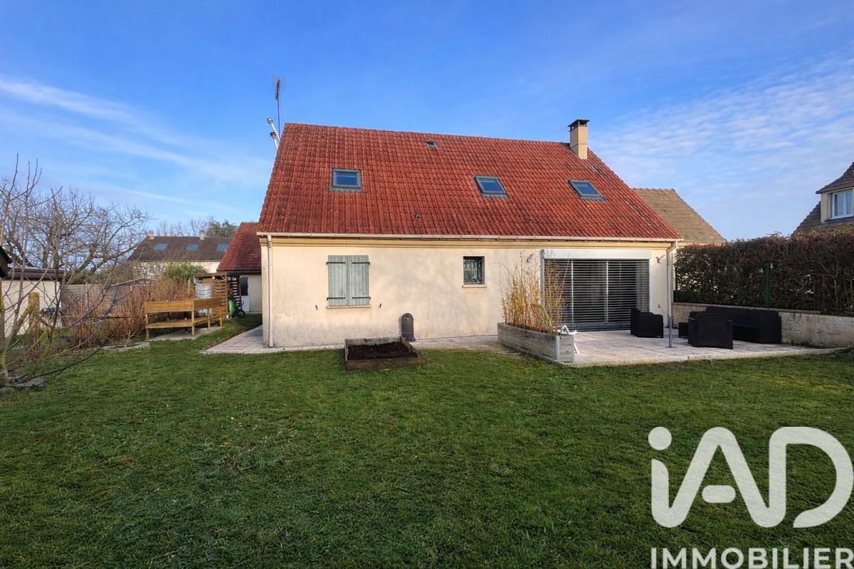 Maison 8 Pièce(s) Crisenoy
