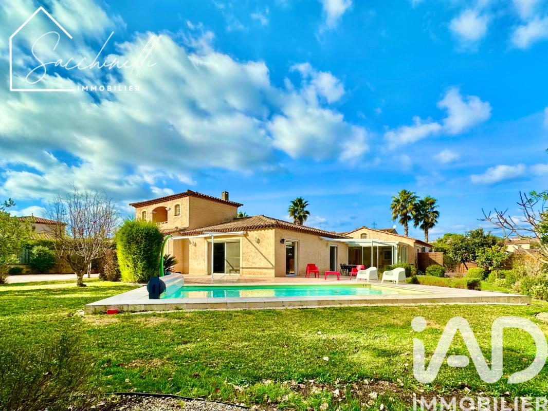 Maison traditionnelle 10 Pièce(s) La Crau