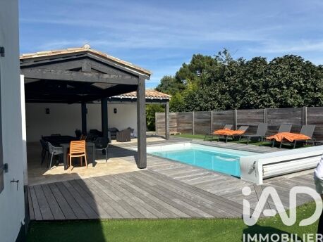 Maison 7 Pièce(s) Rivedoux-Plage