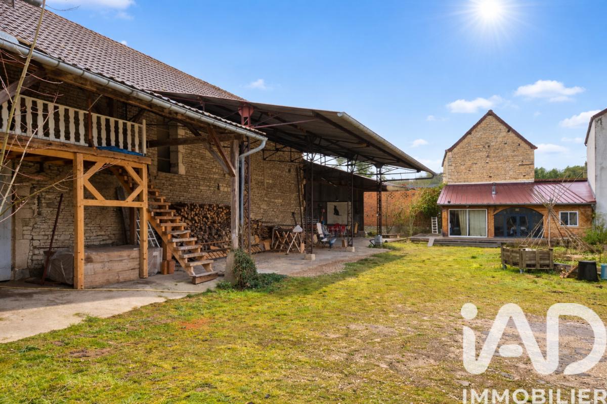 Maison 2 Pièce(s) Ancy-le-Franc