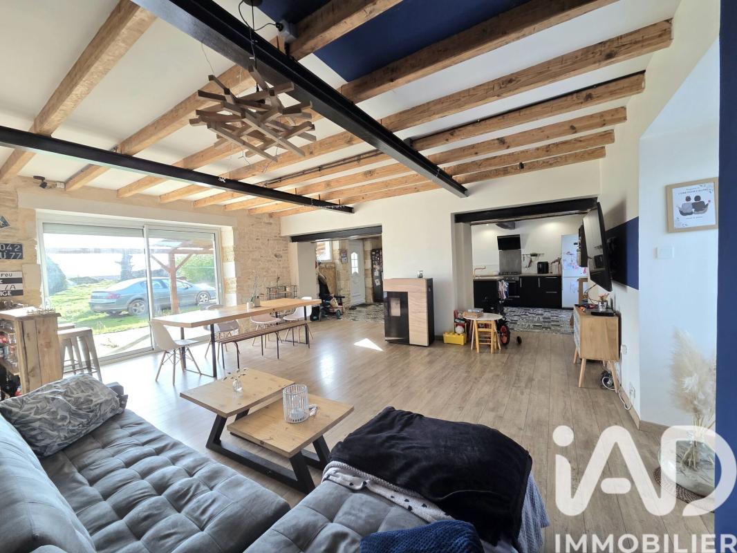 Maison 5 Pièce(s) Champigny en Rochereau