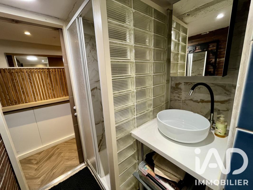 Immeuble  Clermont-Ferrand - Photo 10