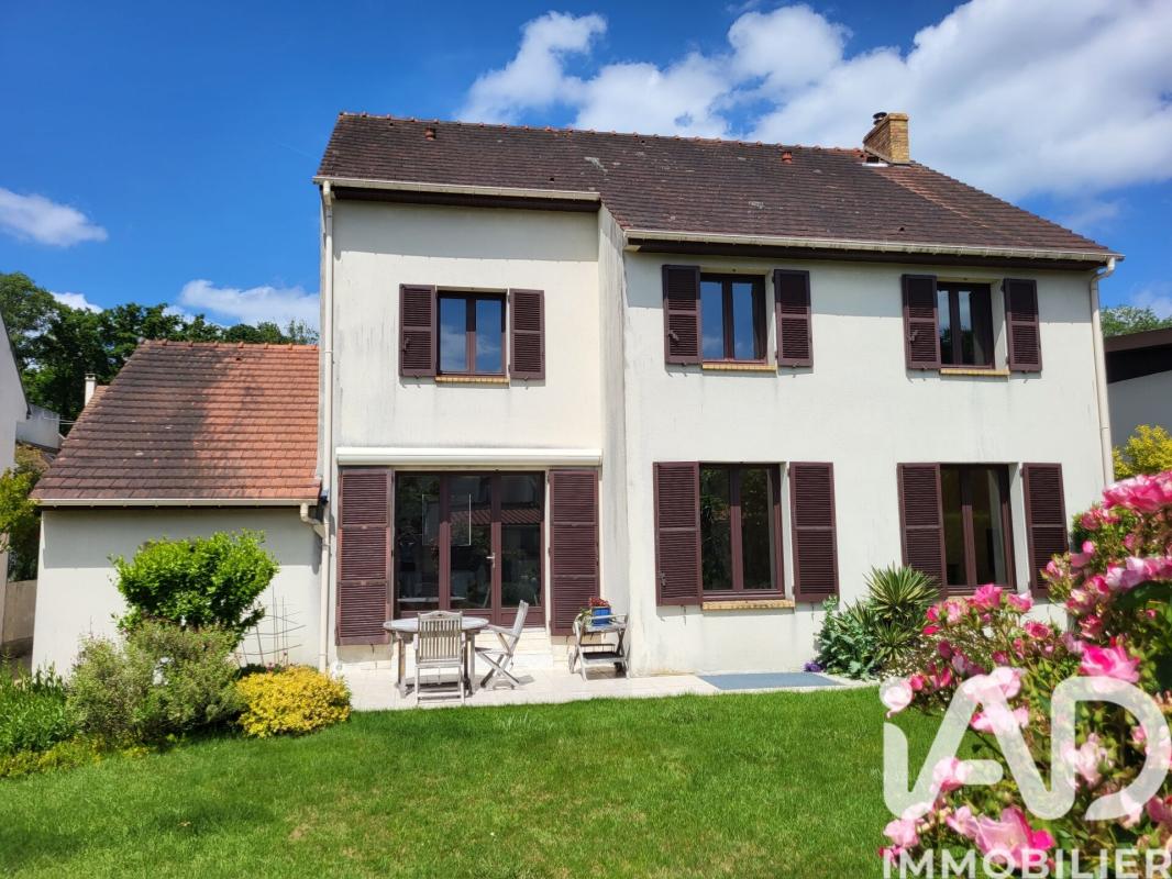 Maison 8 Pièce(s) Jouy-en-Josas