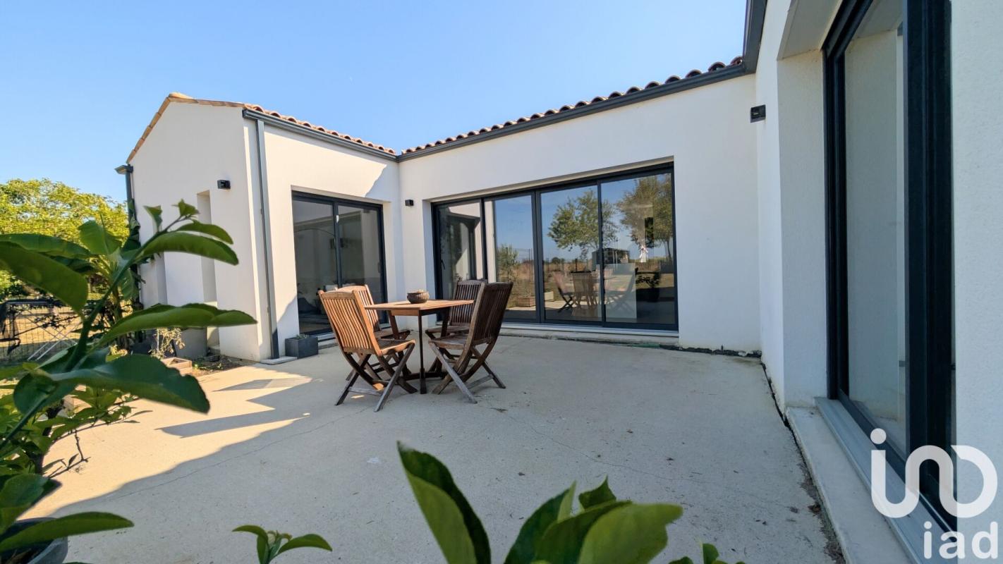 Maison 7 Pièce(s) Breuil-Magné