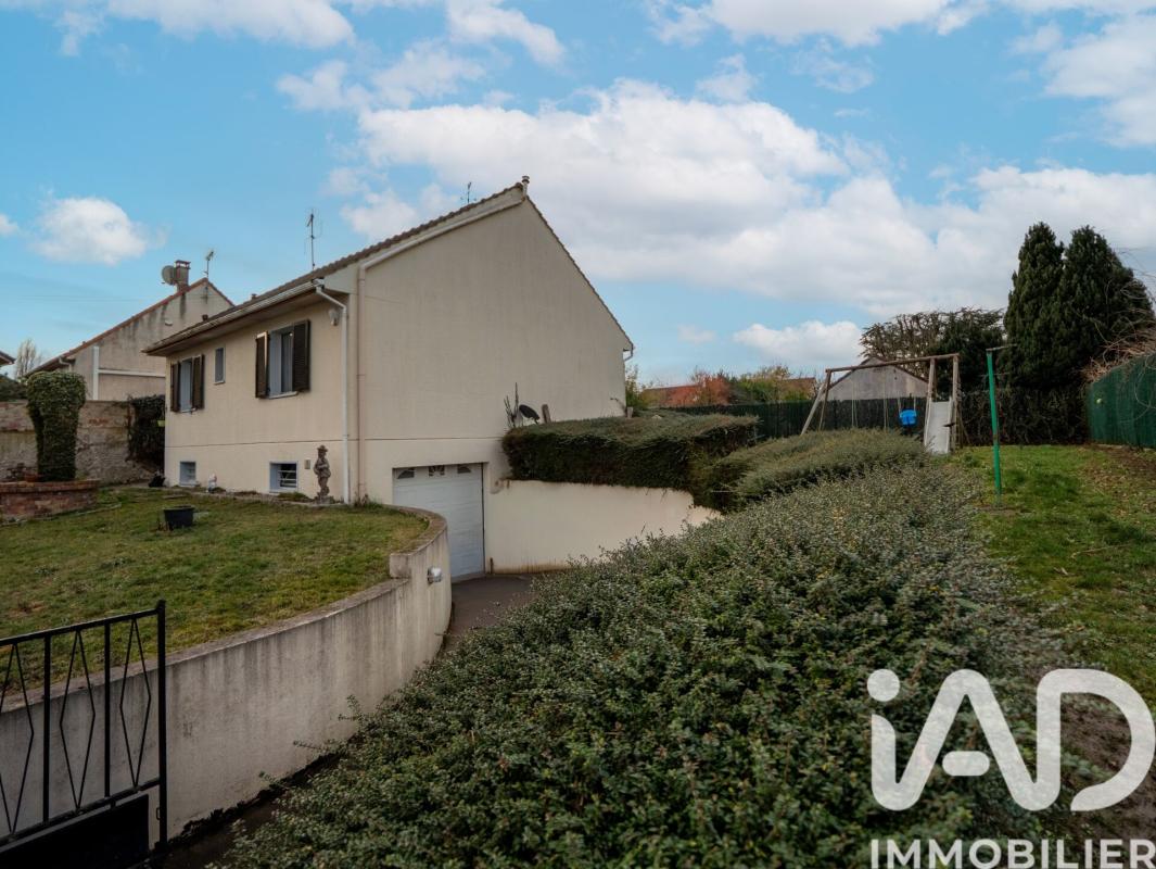 Maison 4 Pièce(s) Barcy