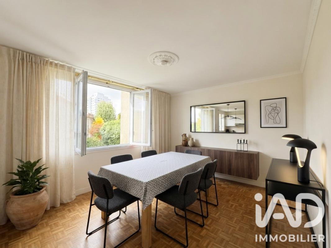 Appartement 4 Pièce(s) Le Kremlin-Bicêtre