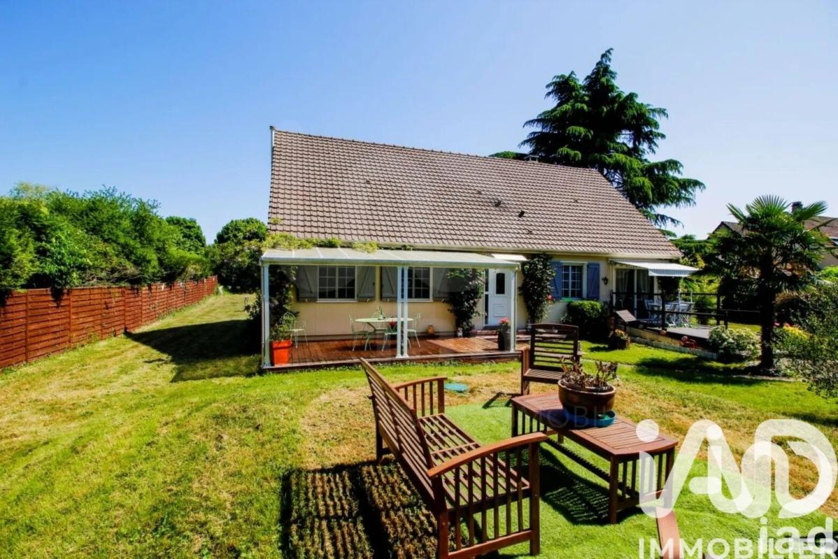 Maison 6 Pièce(s) Bueil