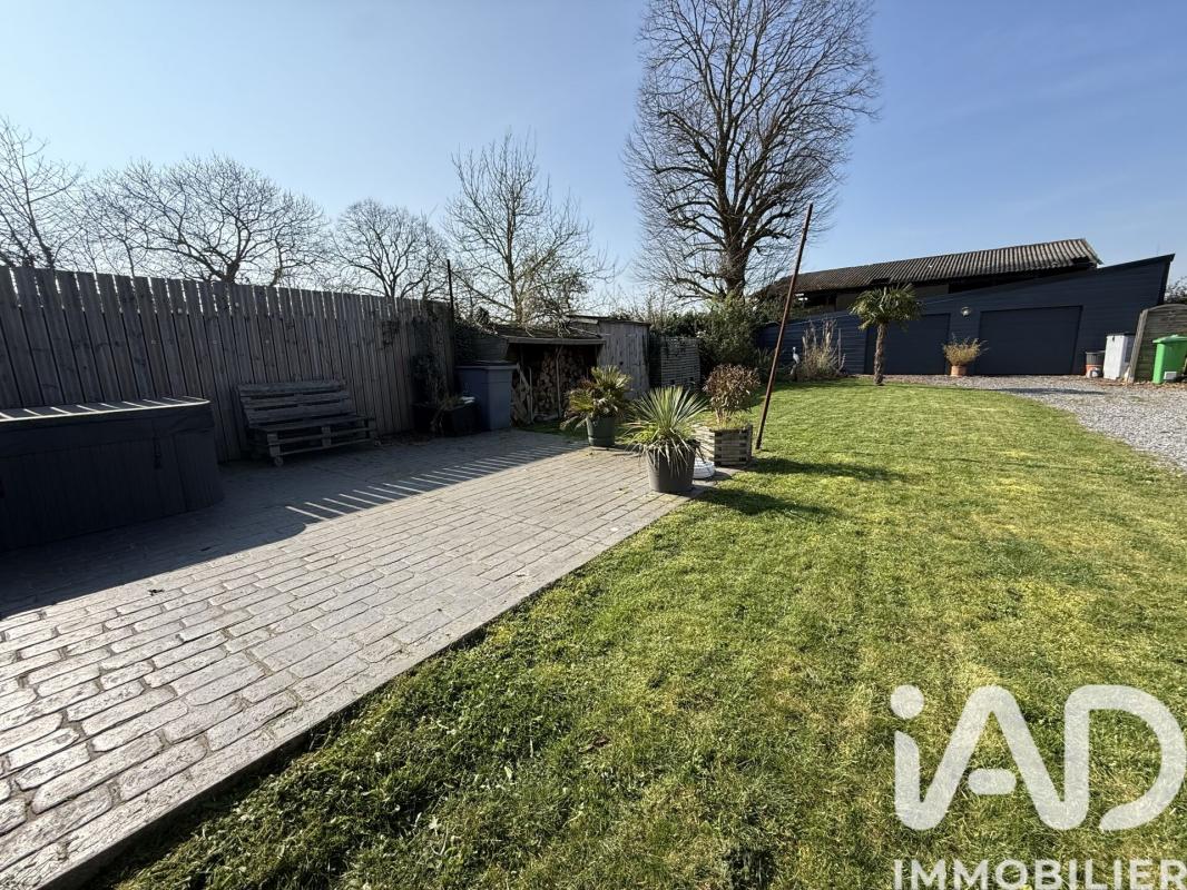 Maison 8 Pièce(s) Camphin-en-Carembault