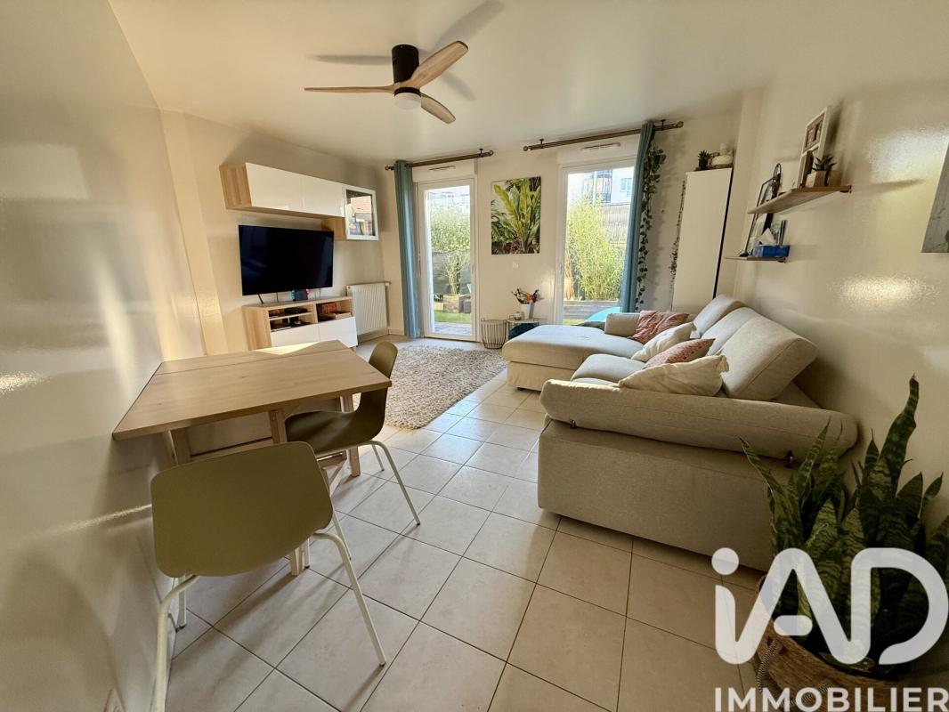 Appartement 3 Pièce(s) Saint-Thibault-des-Vignes