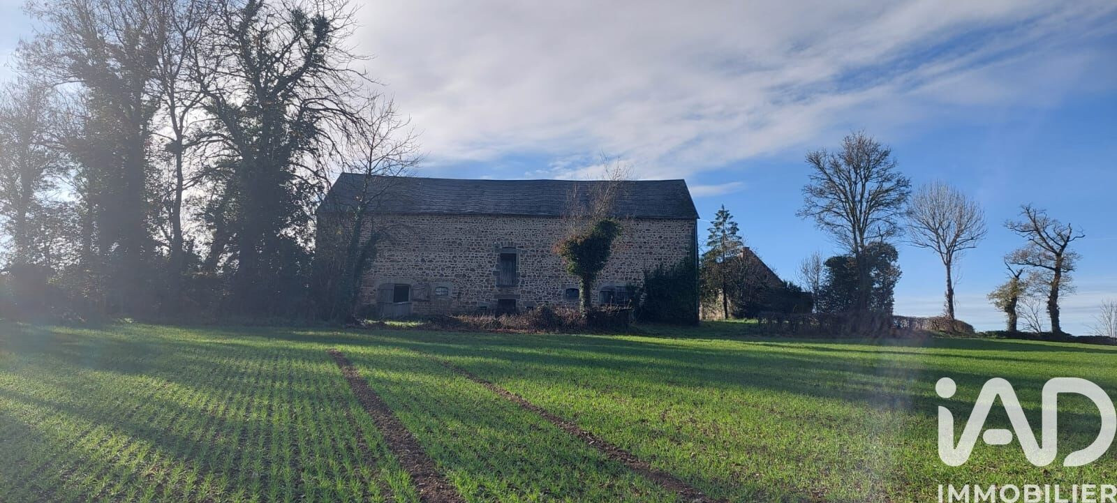 Propriété 6 Pièce(s) Saint-Maurice-près-Pionsat