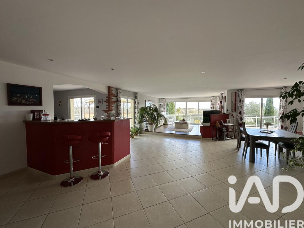 Maison 8 Pièce(s) Saint-Paul-Flaugnac - Photo 3