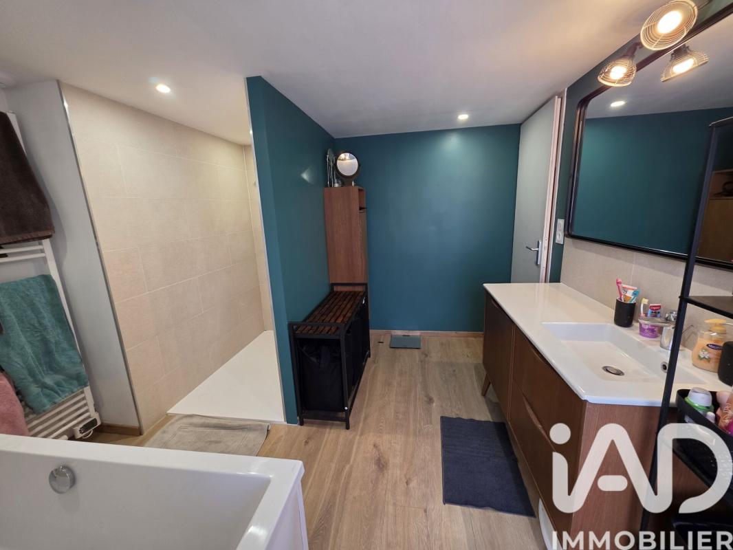 Maison 5 Pièce(s) Vaivre-et-Montoille - Photo 12