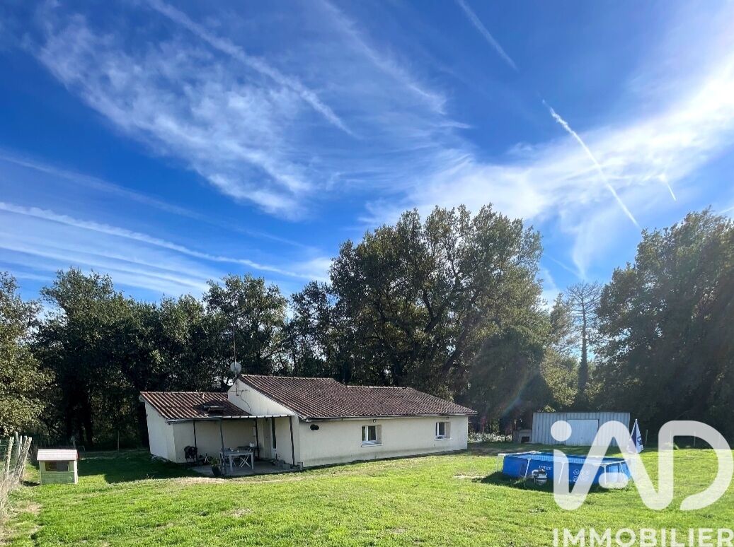 Maison 4 Pièce(s) La Barde