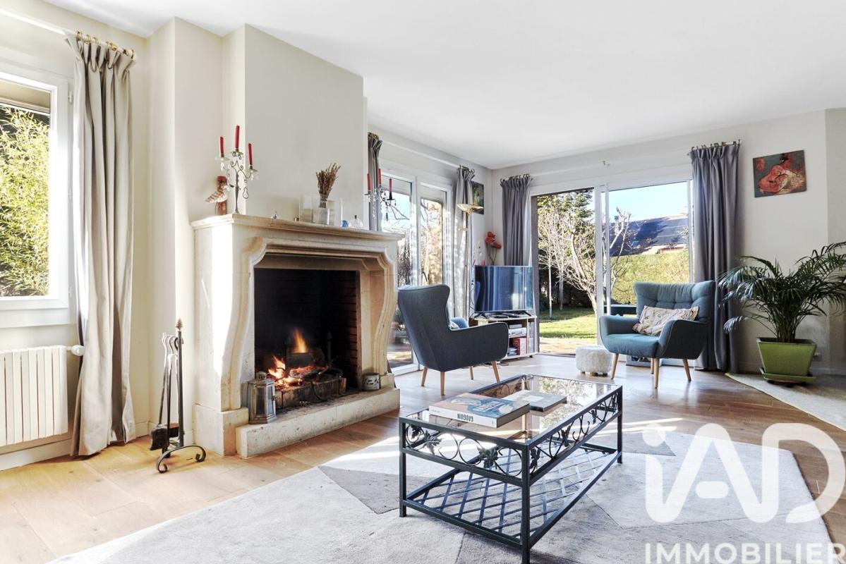 Maison 9 Pièce(s) Croissy-sur-Seine