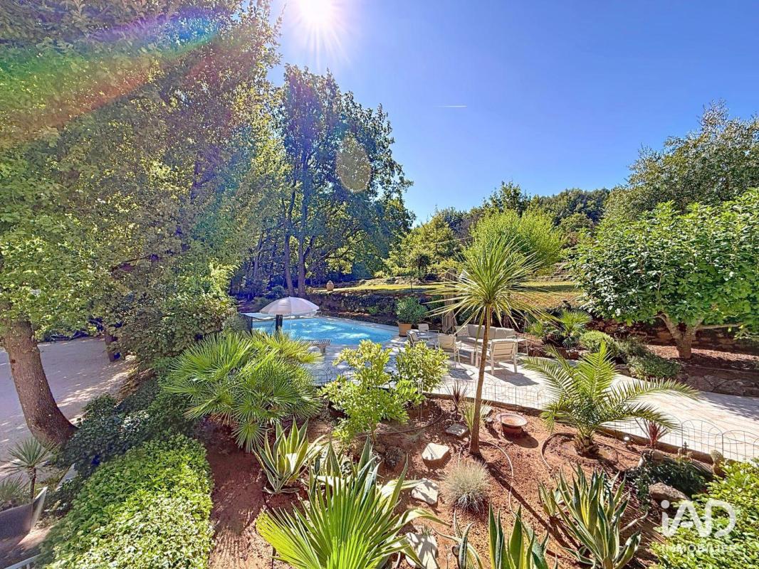 Maison 5 Pièce(s) Trets