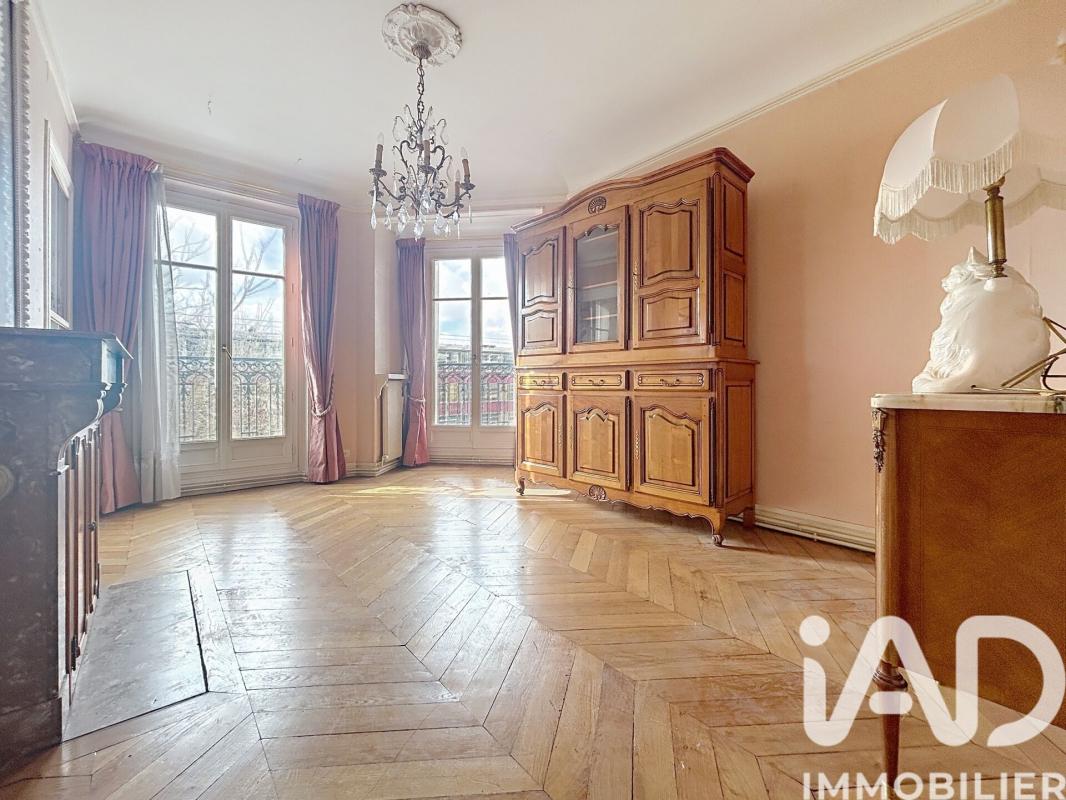 Appartement 3 Pièce(s) Paris 10eme Arrondissement