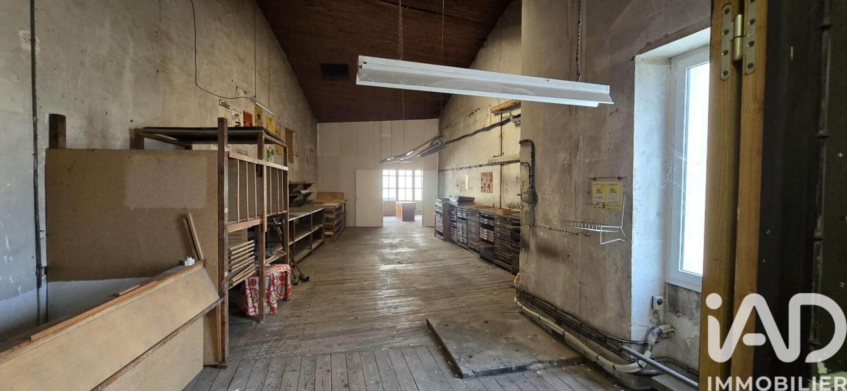Maison 8 Pièce(s) Valence-en-Poitou - Photo 11