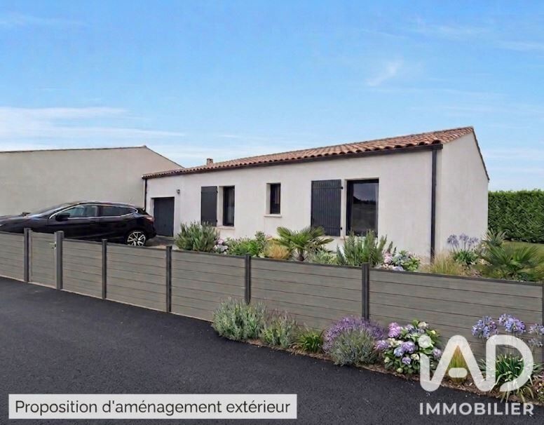 Maison 4 Pièce(s) Saint-Romain-de-Benet