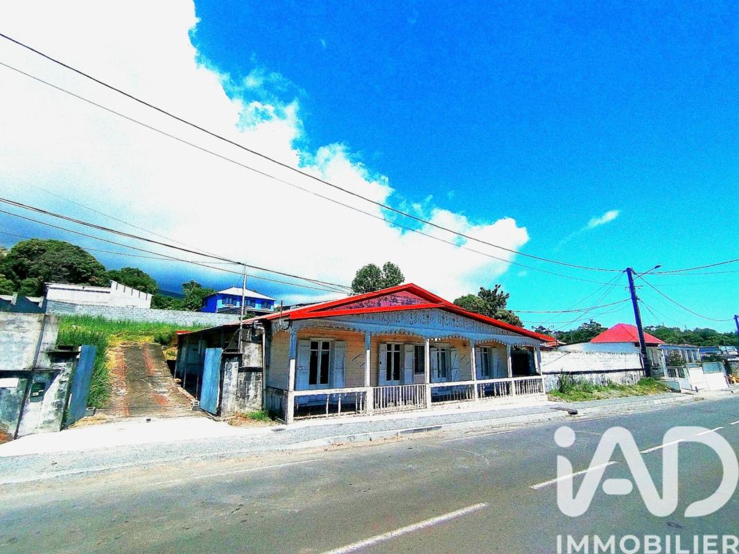 Maison 7 Pièce(s) Sainte-Rose