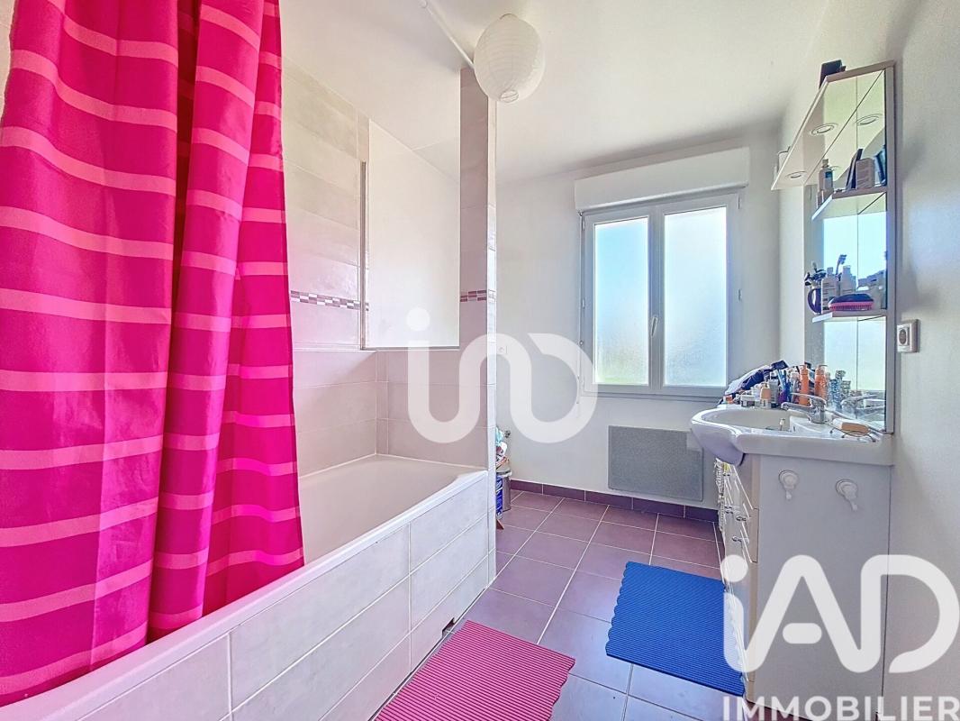 Maison 5 Pièce(s) Saint-Jean-les-Deux-Jumeaux - Photo 11