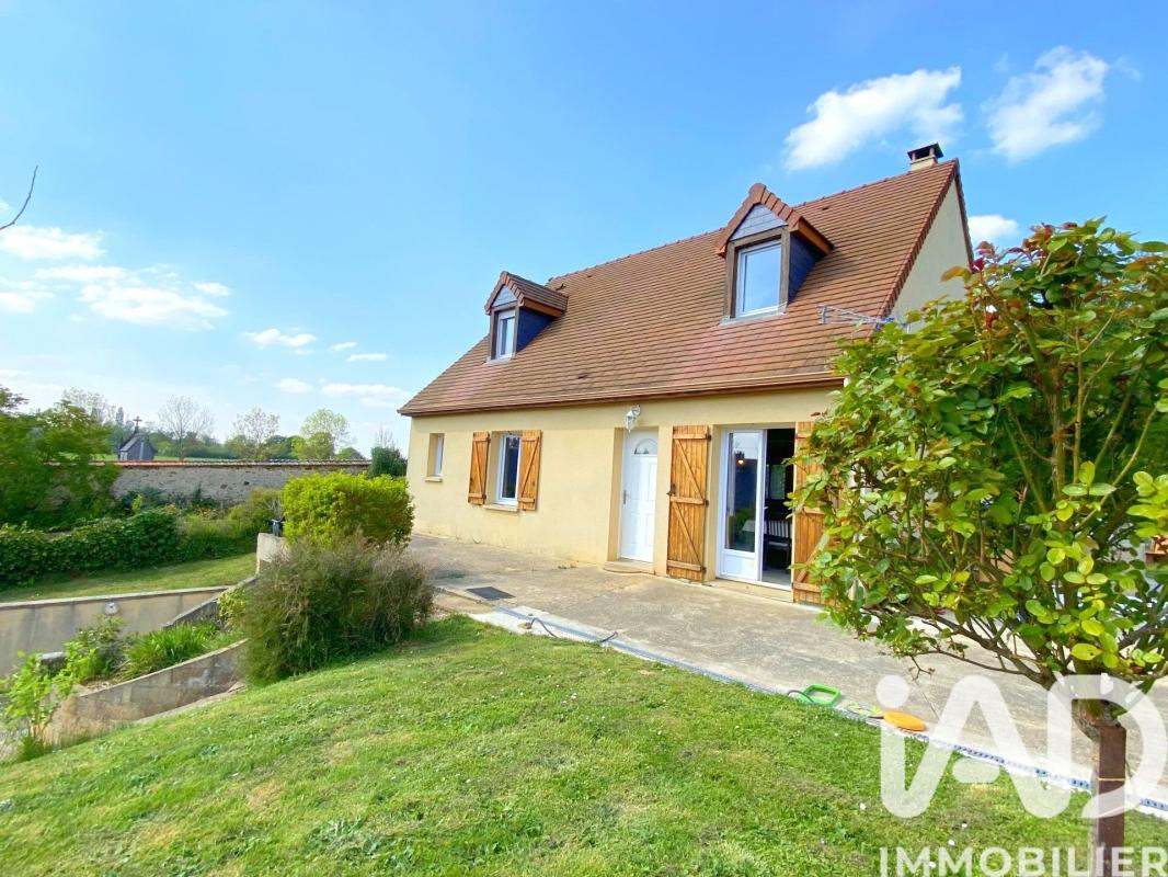 Maison traditionnelle 6 Pièce(s) La Boissière-École