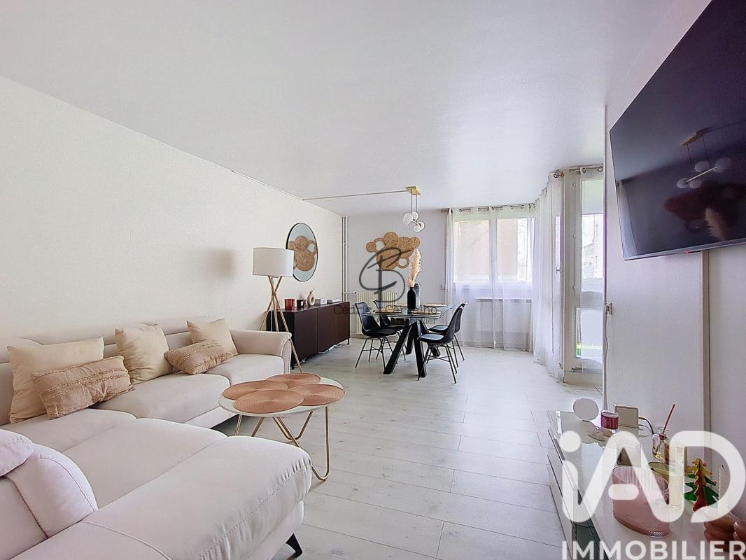 Appartement 4 Pièce(s) Roissy-en-Brie