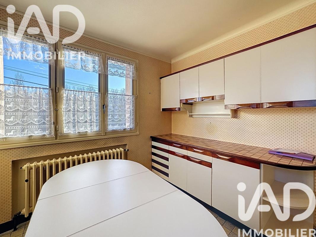 Maison traditionnelle 4 Pièce(s) Saint-Germain-des-Prés