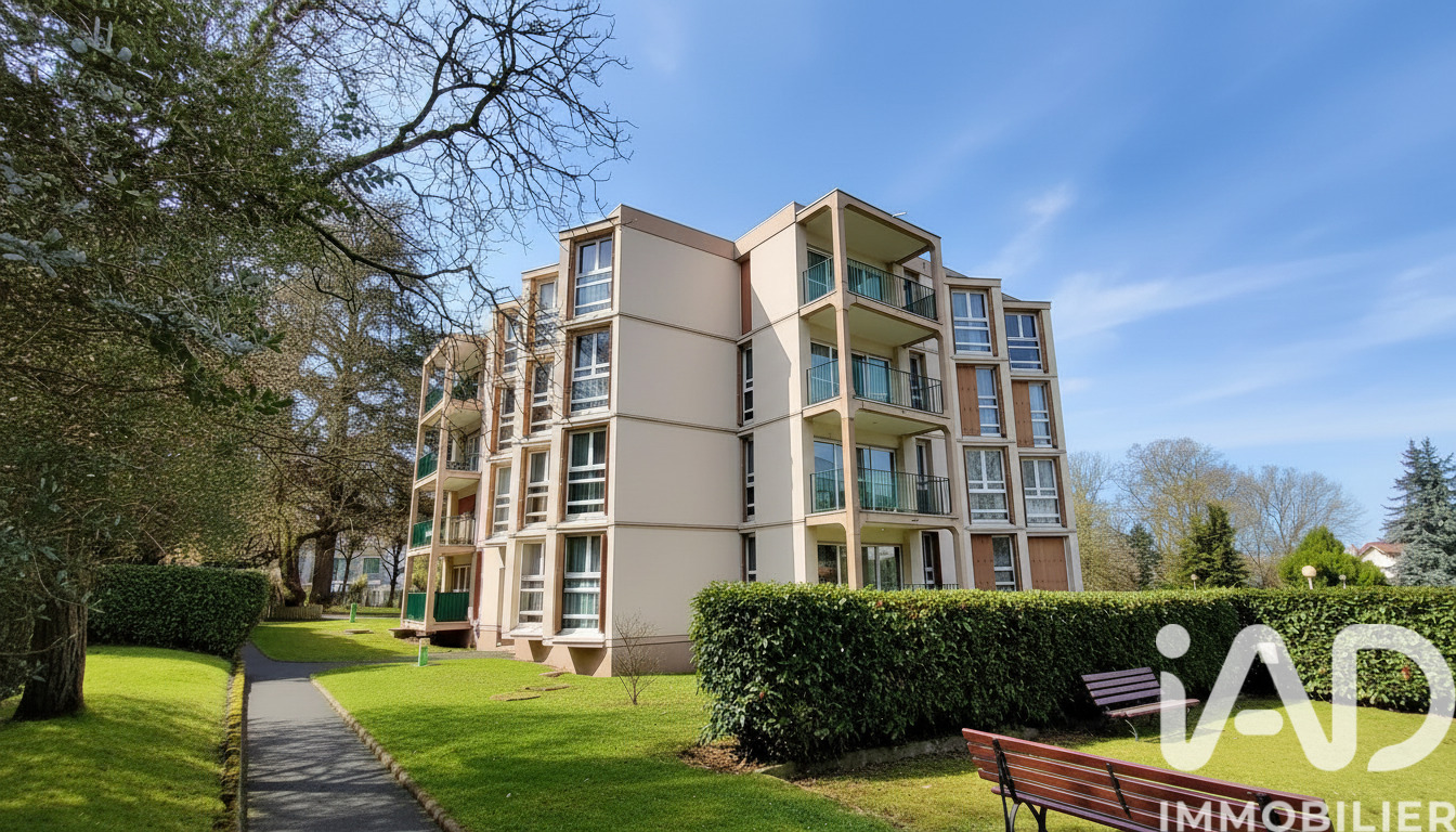 Appartement 4 Pièce(s) Écouen