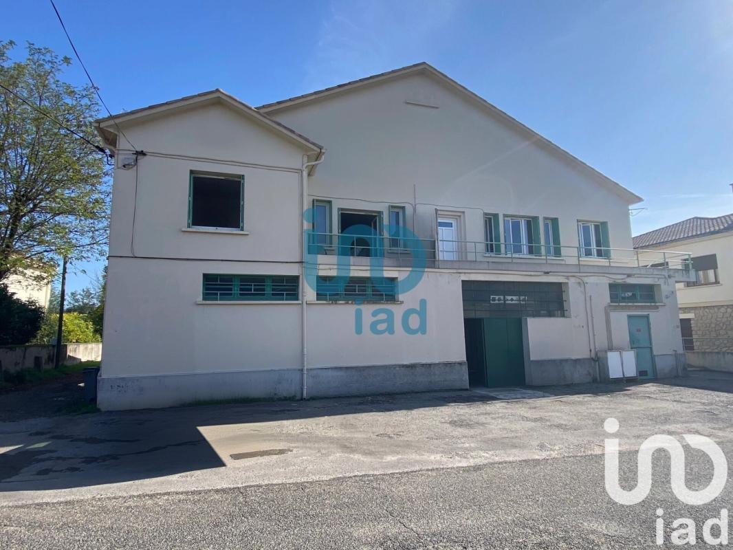 Maison 8 Pièce(s) Aulas