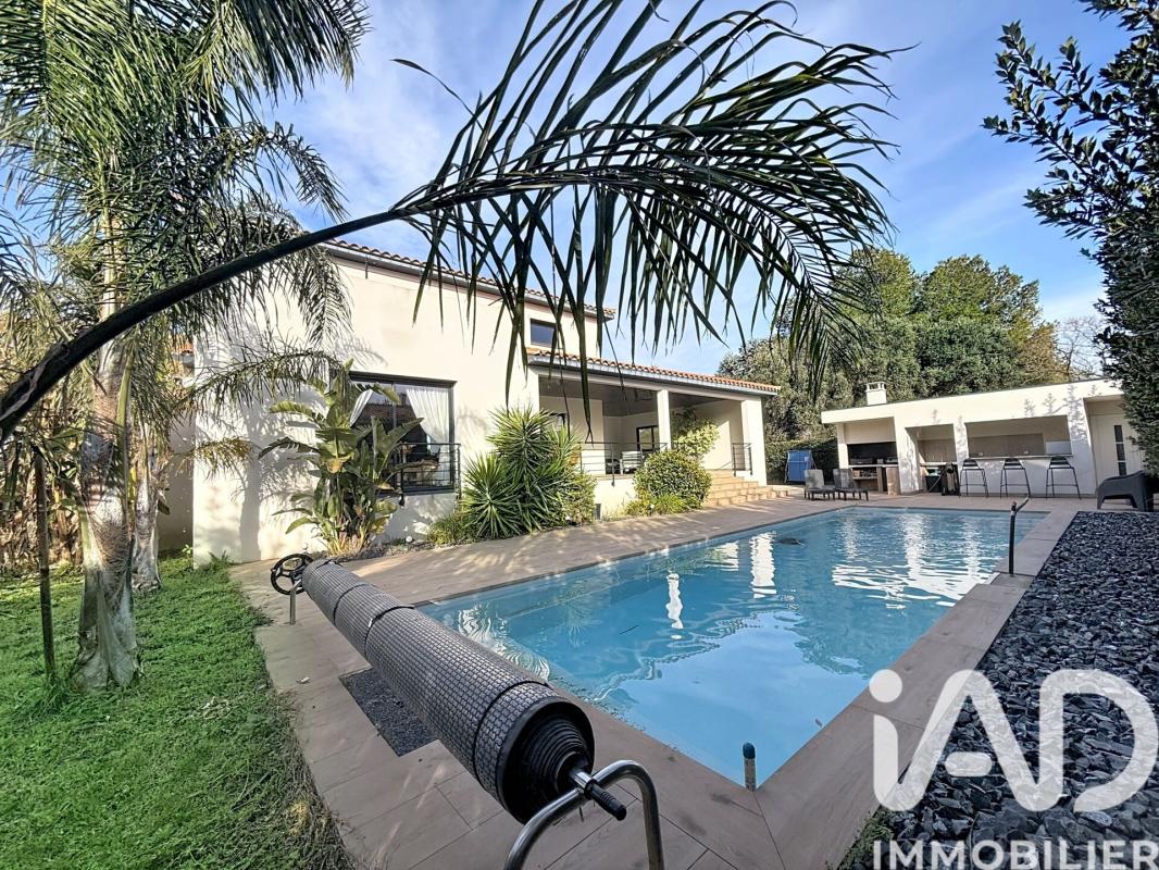 Maison 5 Pièce(s) Bompas