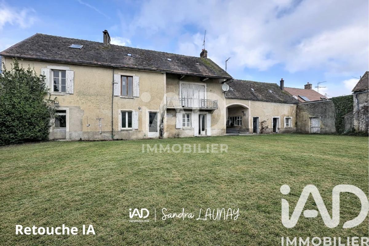 Maison 8 Pièce(s) Sceaux-du-Gâtinais - Photo 1