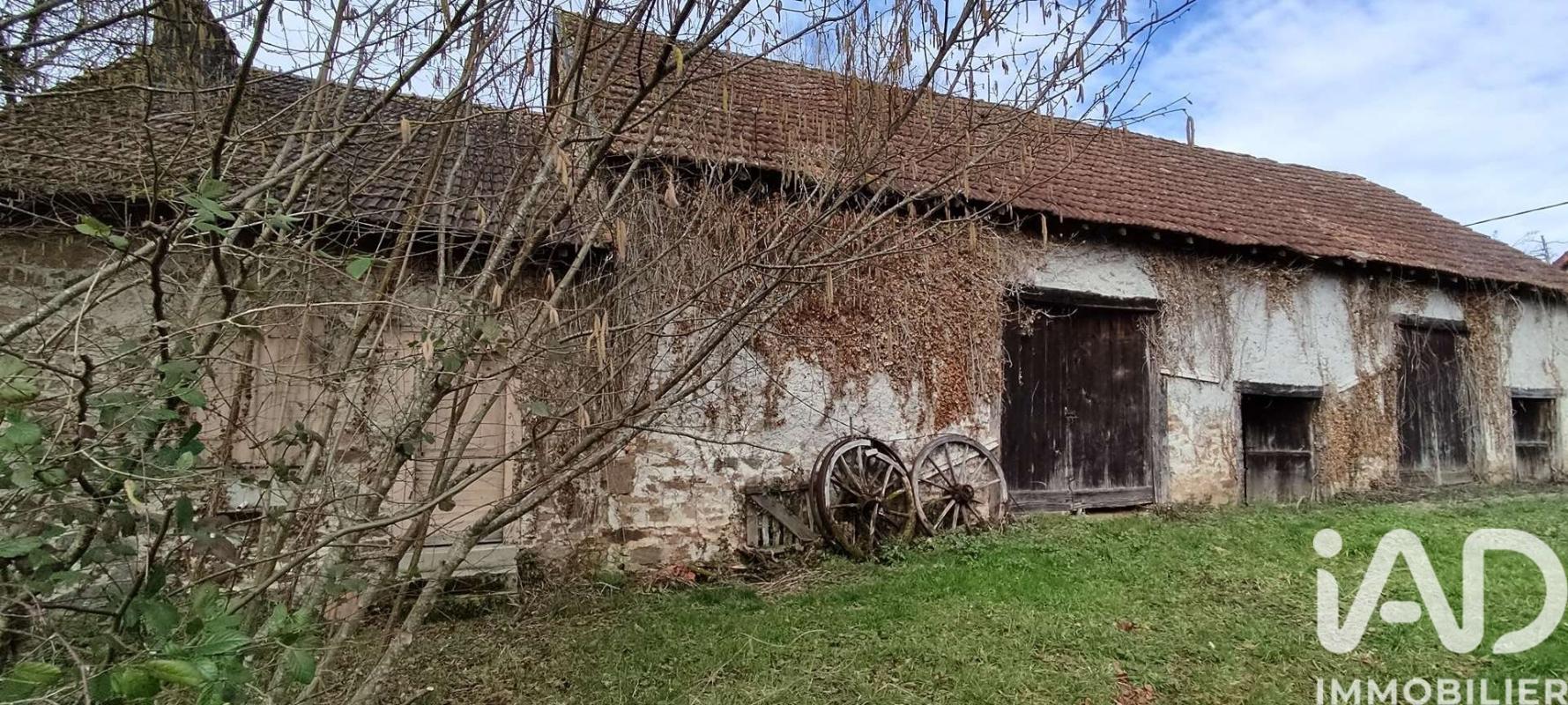 Maison 3 Pièce(s) Naves