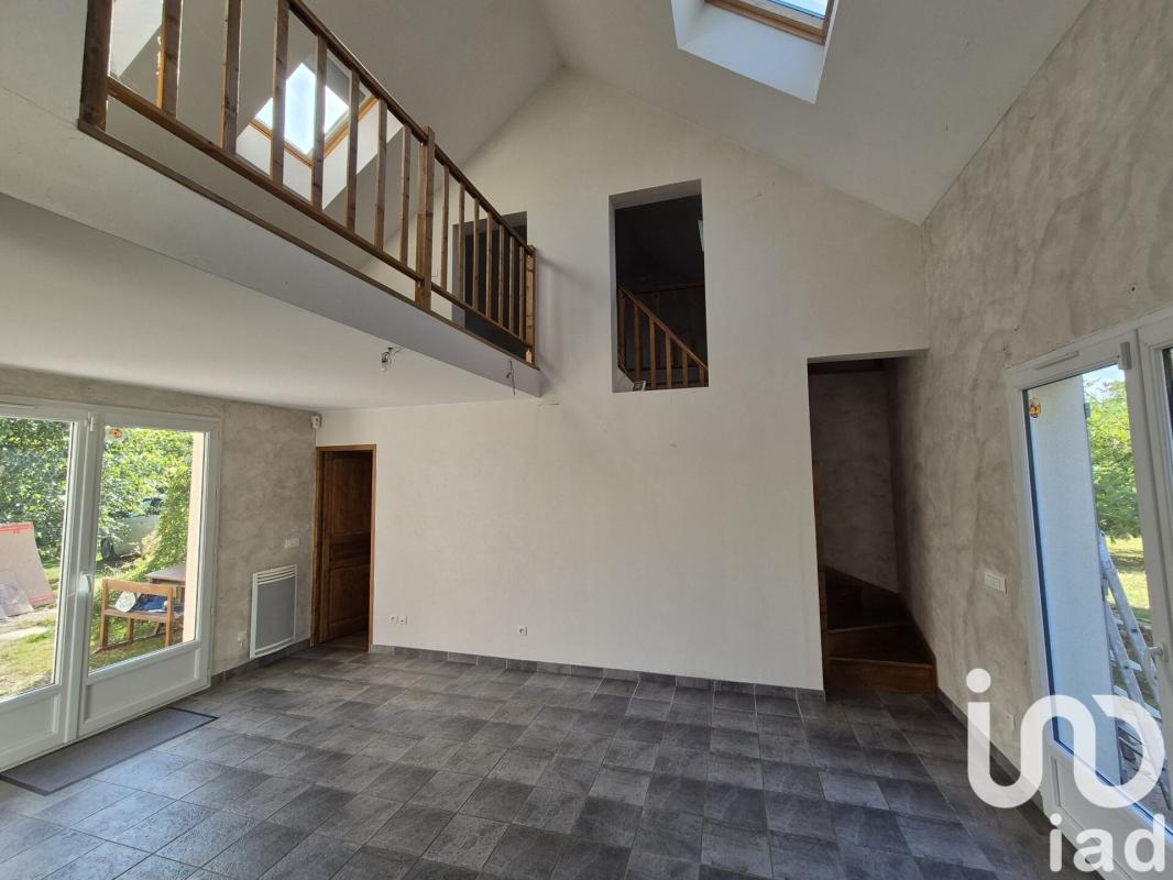 Maison 8 Pièce(s) Ozouer-le-Voulgis