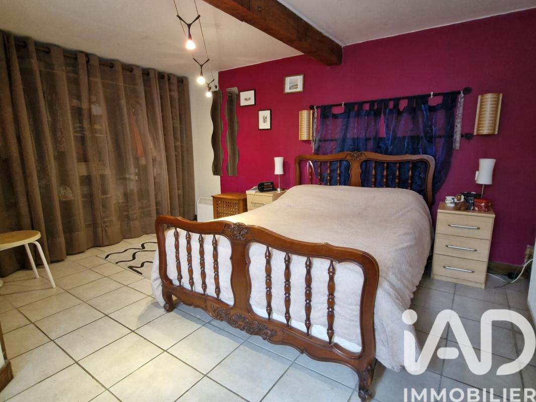 Maison 12 Pièce(s) Beaulieu-sur-Sonnette - Photo 2