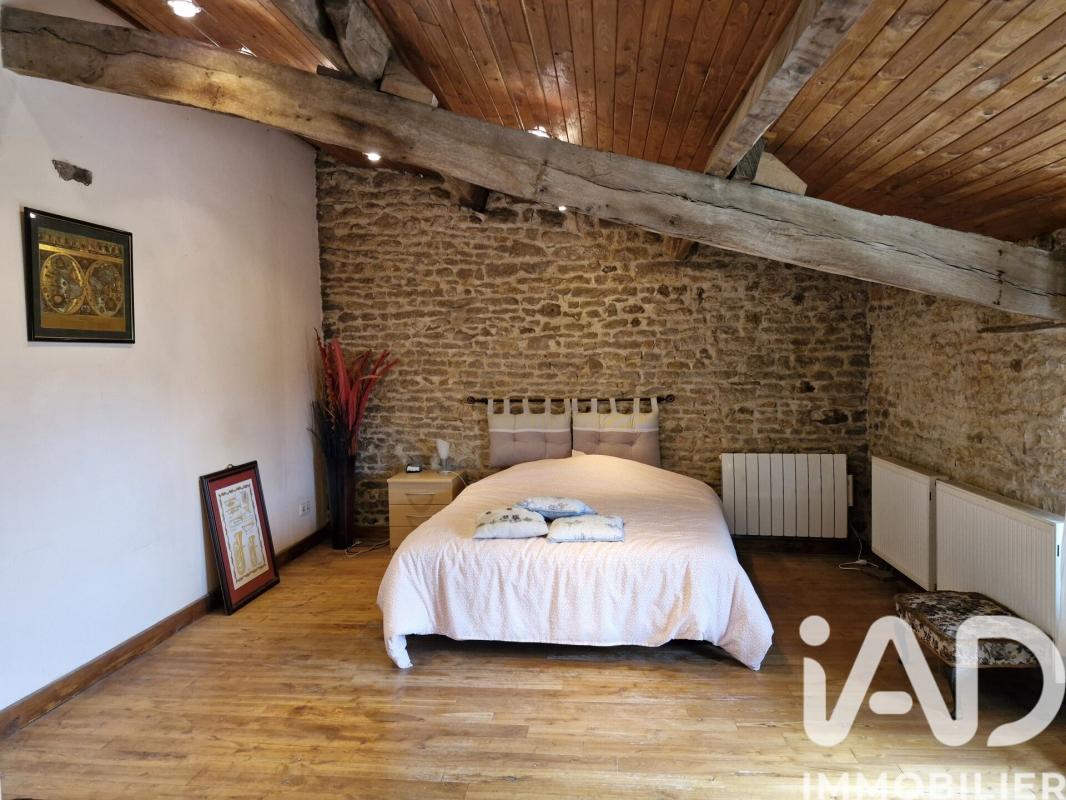 Maison 12 Pièce(s) Beaulieu-sur-Sonnette - Photo 11