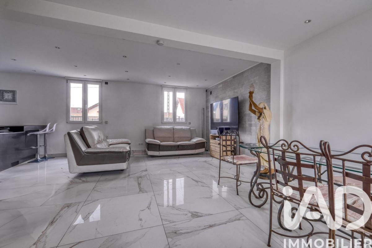 Maison 5 Pièce(s) Mitry-Mory