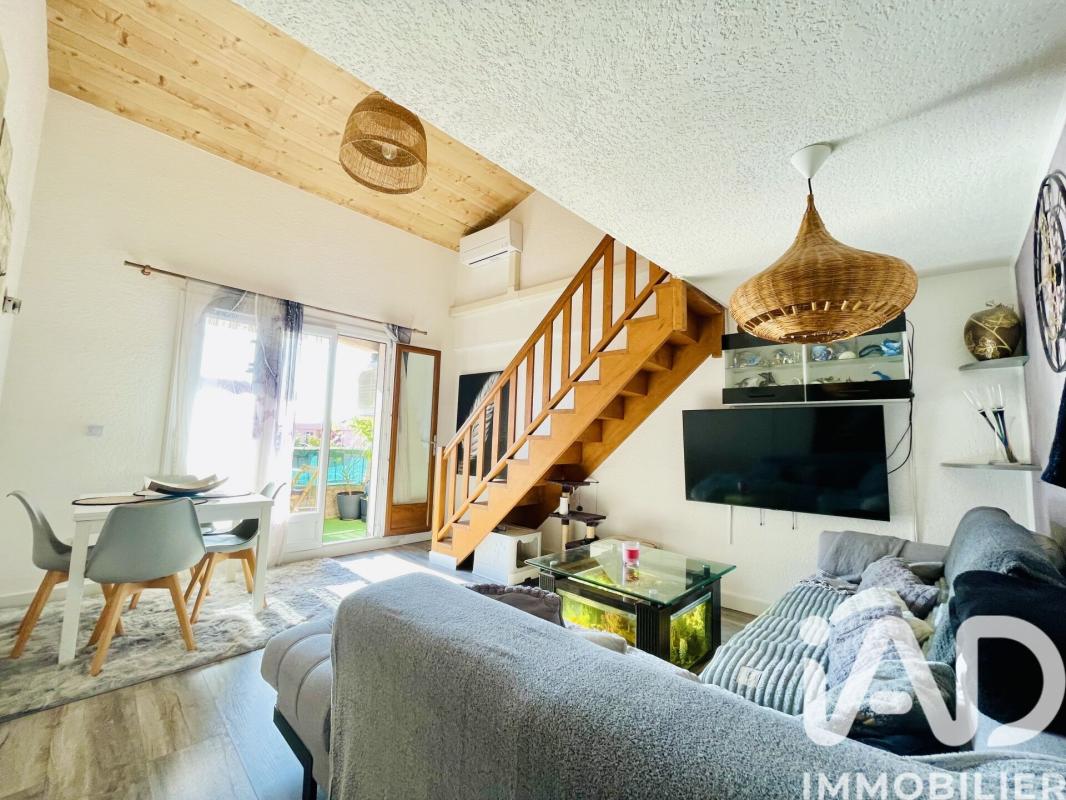 Duplex 3 Pièce(s) La Londe-les-Maures